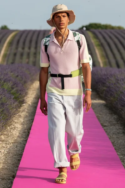 Look 20